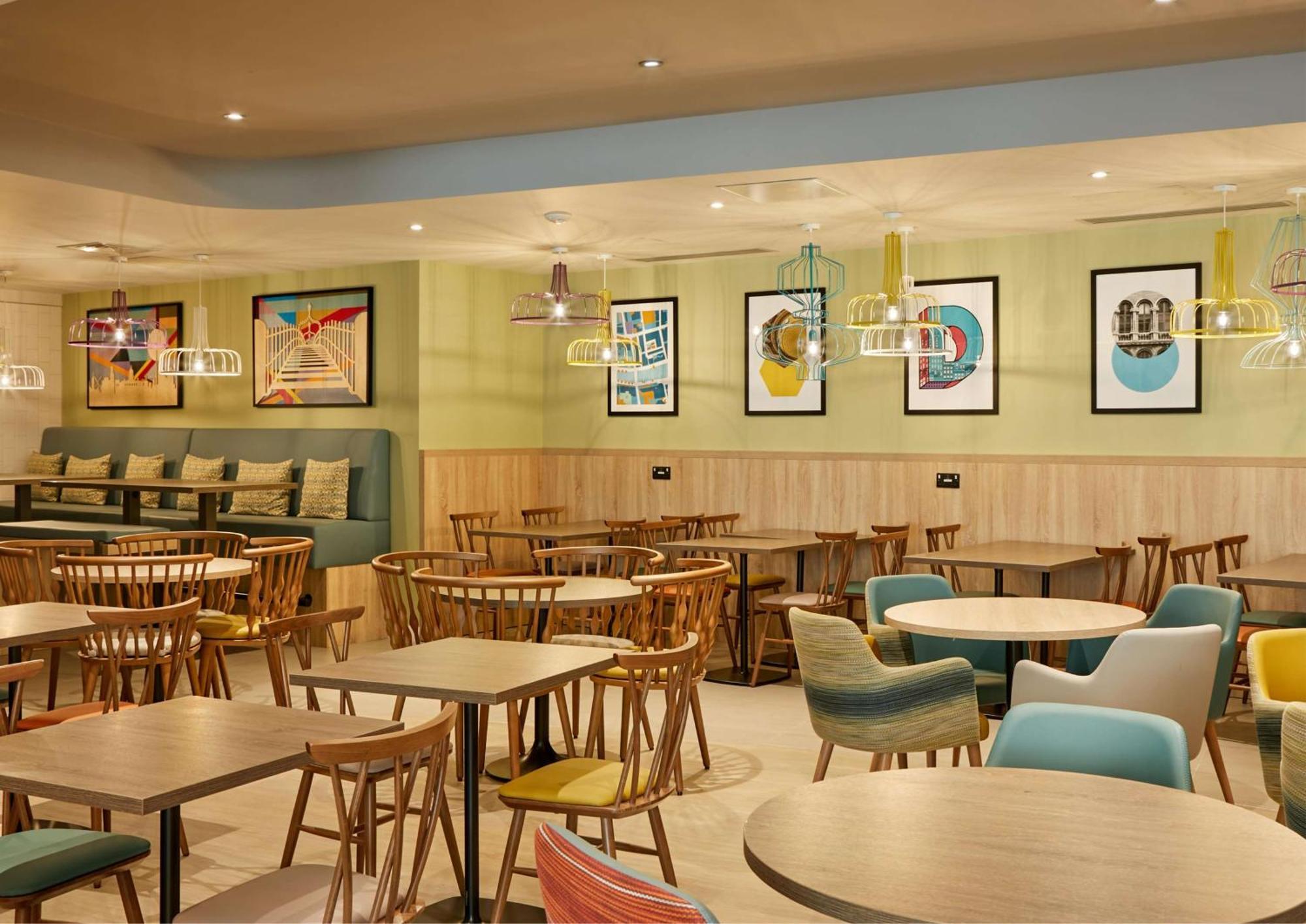 Hampton By Hilton Dublin City Centre Ngoại thất bức ảnh